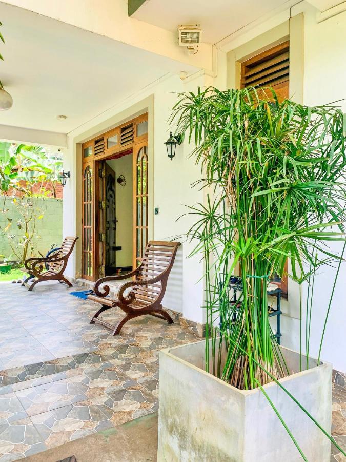 Marathona Tourist Resort - Anuradhapura Εξωτερικό φωτογραφία