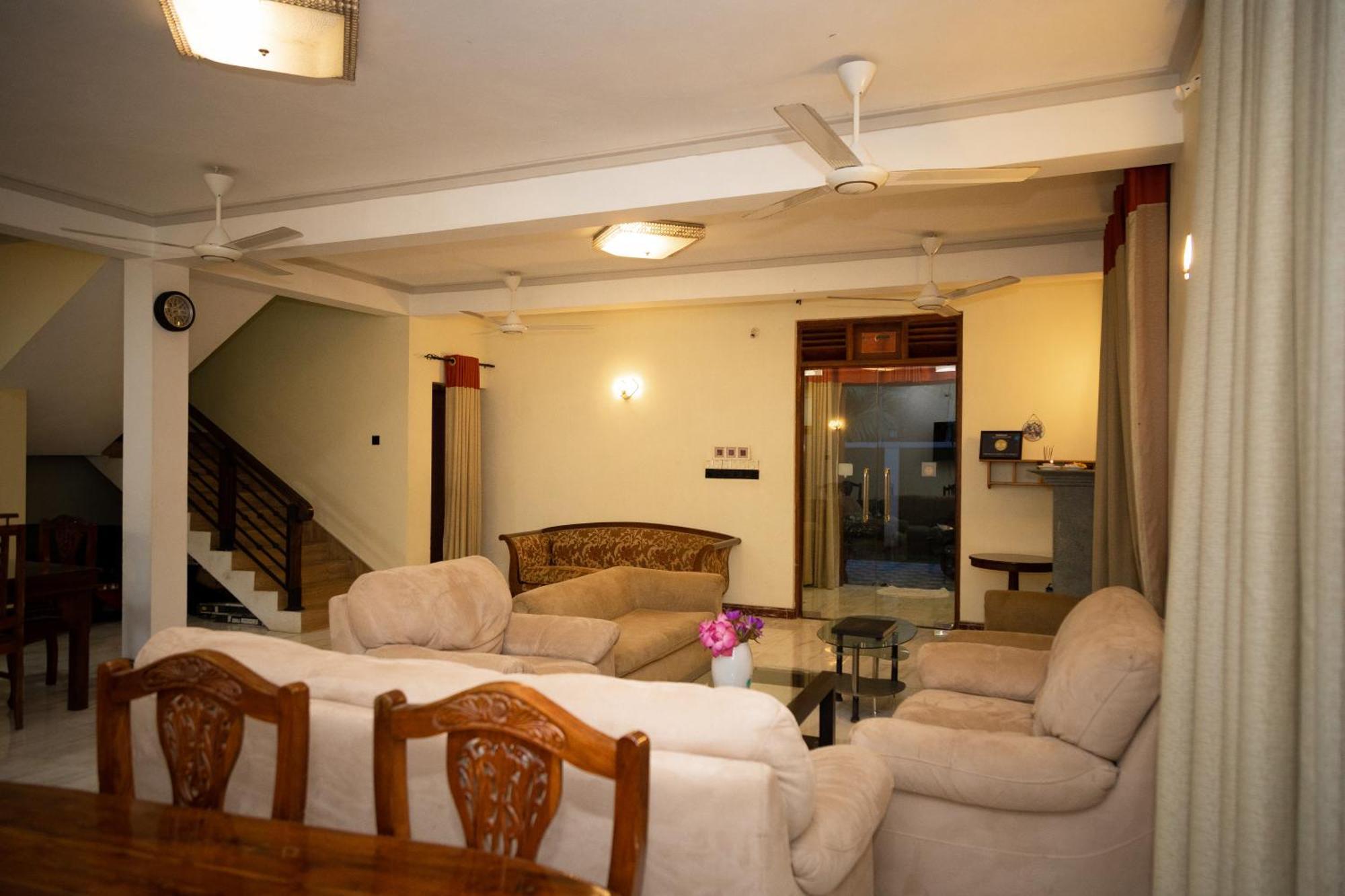 Marathona Tourist Resort - Anuradhapura Εξωτερικό φωτογραφία